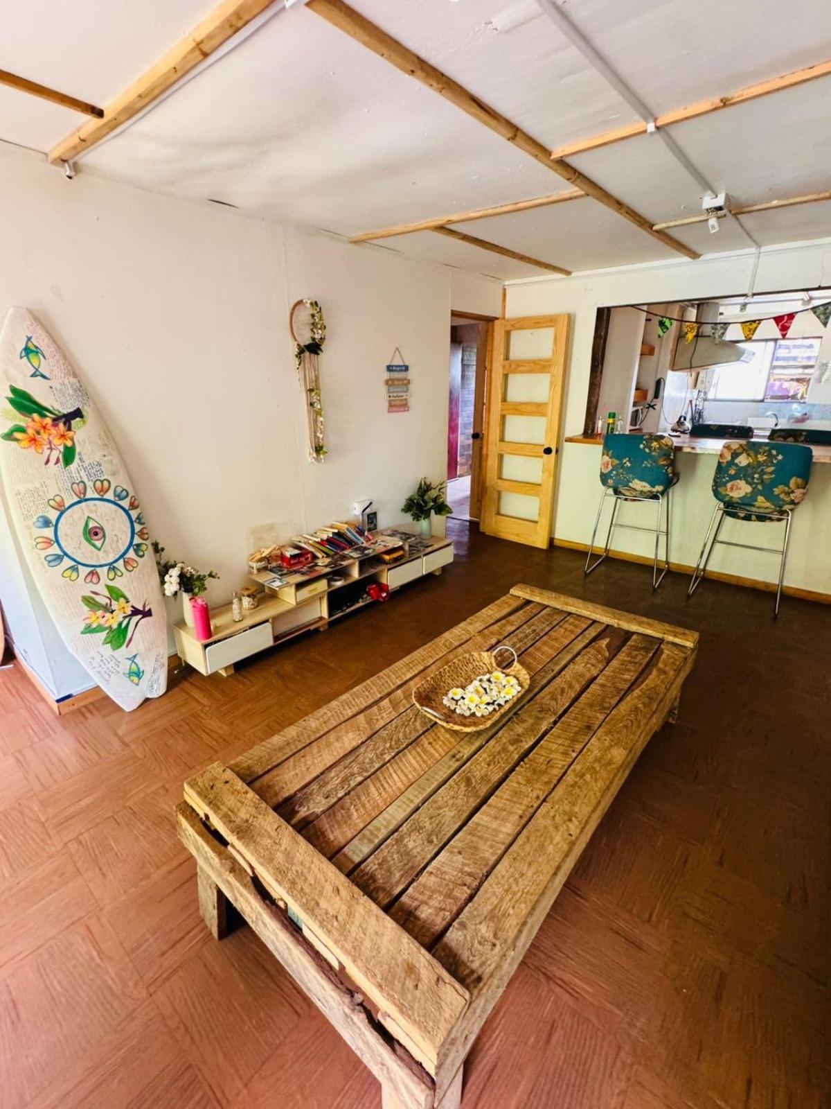 Mata Nui Eco Hostel Hanga Roa Bagian luar foto