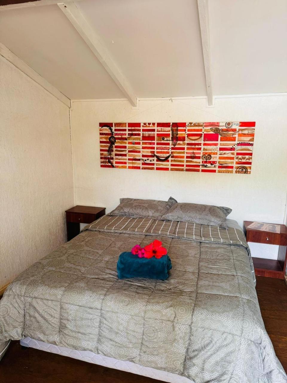 Mata Nui Eco Hostel Hanga Roa Bagian luar foto