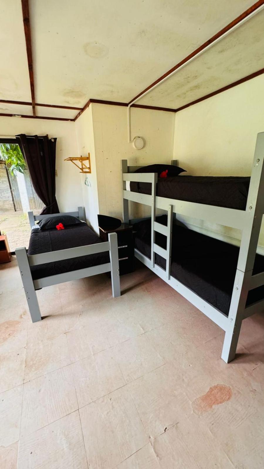 Mata Nui Eco Hostel Hanga Roa Bagian luar foto