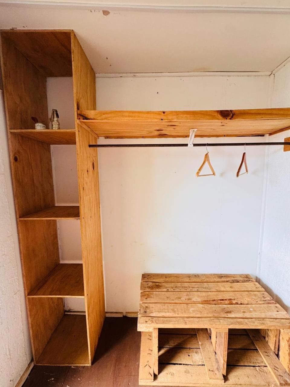 Mata Nui Eco Hostel Hanga Roa Bagian luar foto